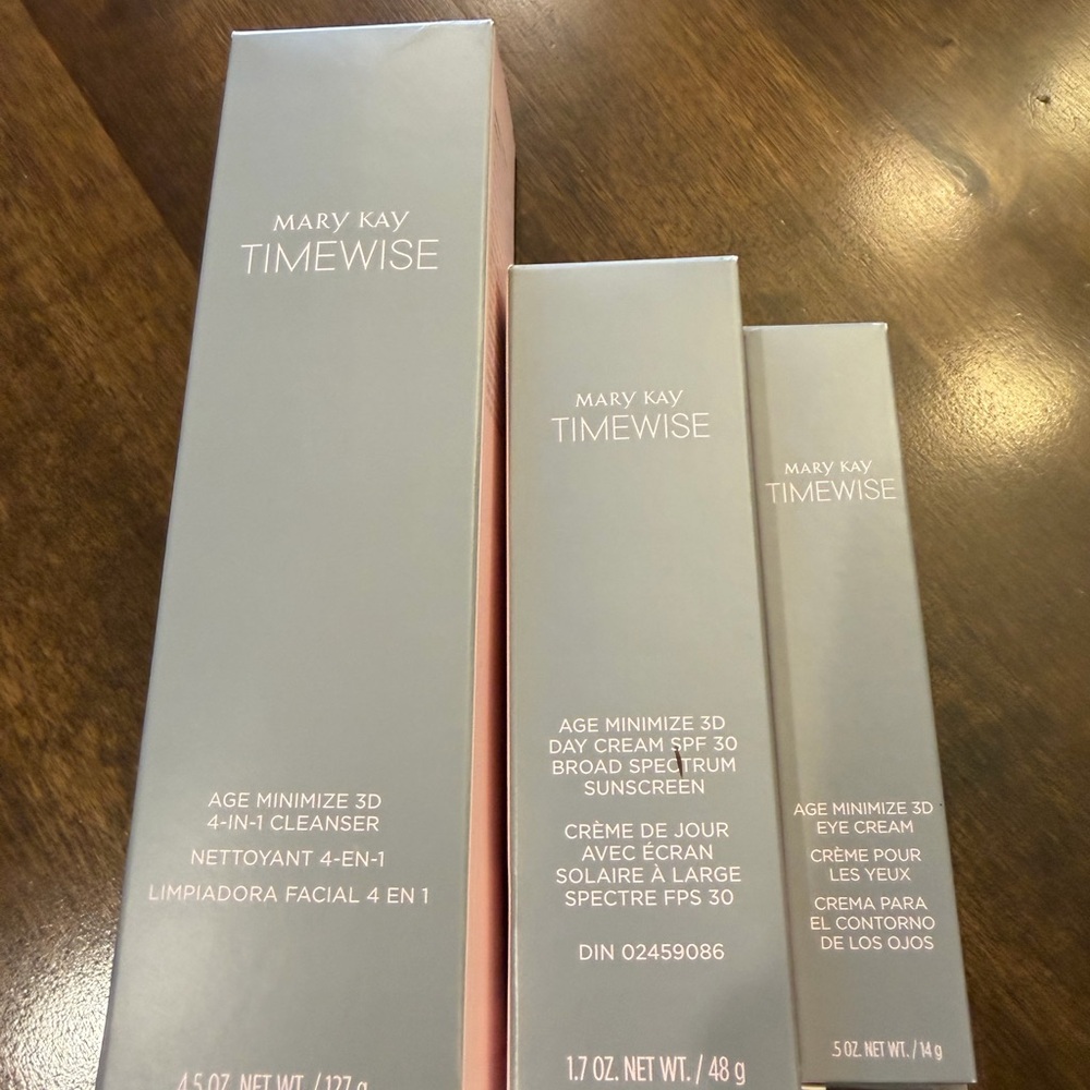 New Mary Kay Timewise Age Minimize 3D Set